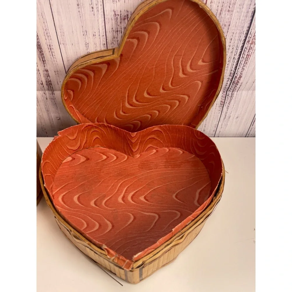 Heart Primitives Antique Style Cardboard Nesting Boxes 2pc Set Natural Red